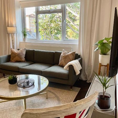 Newly Refurbished 2 Bedroom Apartment In South London Ngoại thất bức ảnh