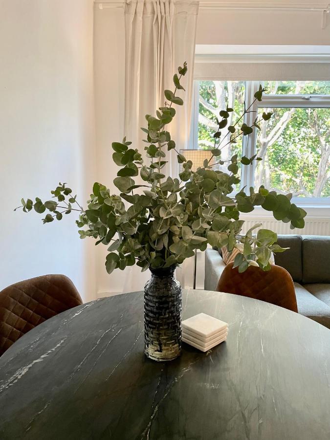 Newly Refurbished 2 Bedroom Apartment In South London Ngoại thất bức ảnh
