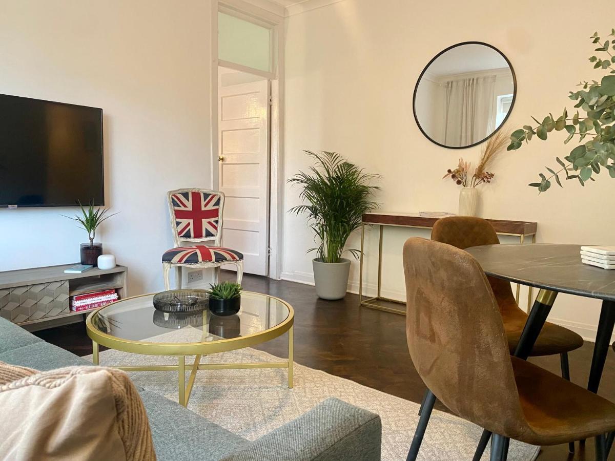 Newly Refurbished 2 Bedroom Apartment In South London Ngoại thất bức ảnh