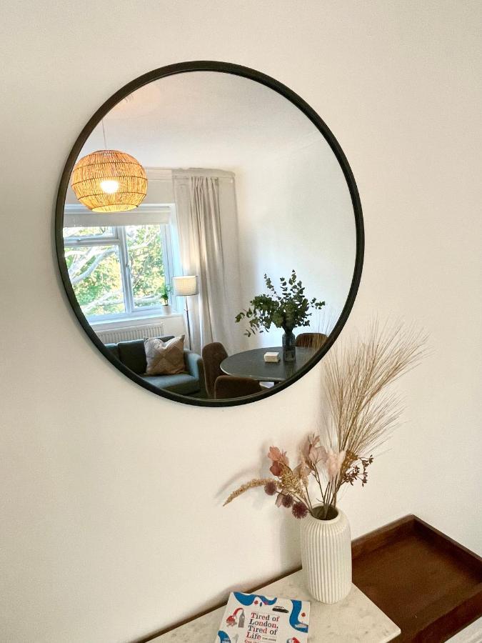 Newly Refurbished 2 Bedroom Apartment In South London Ngoại thất bức ảnh