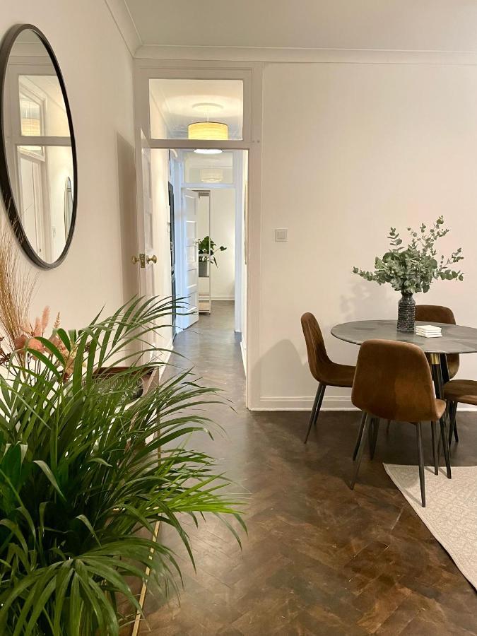 Newly Refurbished 2 Bedroom Apartment In South London Ngoại thất bức ảnh